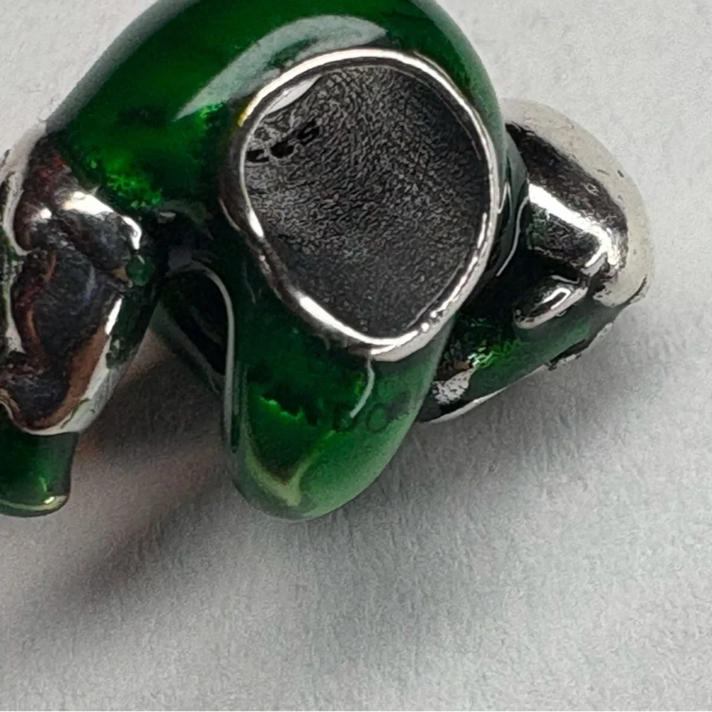 Marvel Green and Silver Hulk Charm - Picture 4 of 5